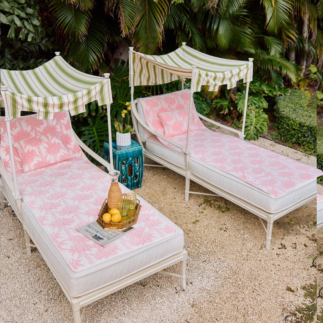 Pool Lounge Cover - Image 39