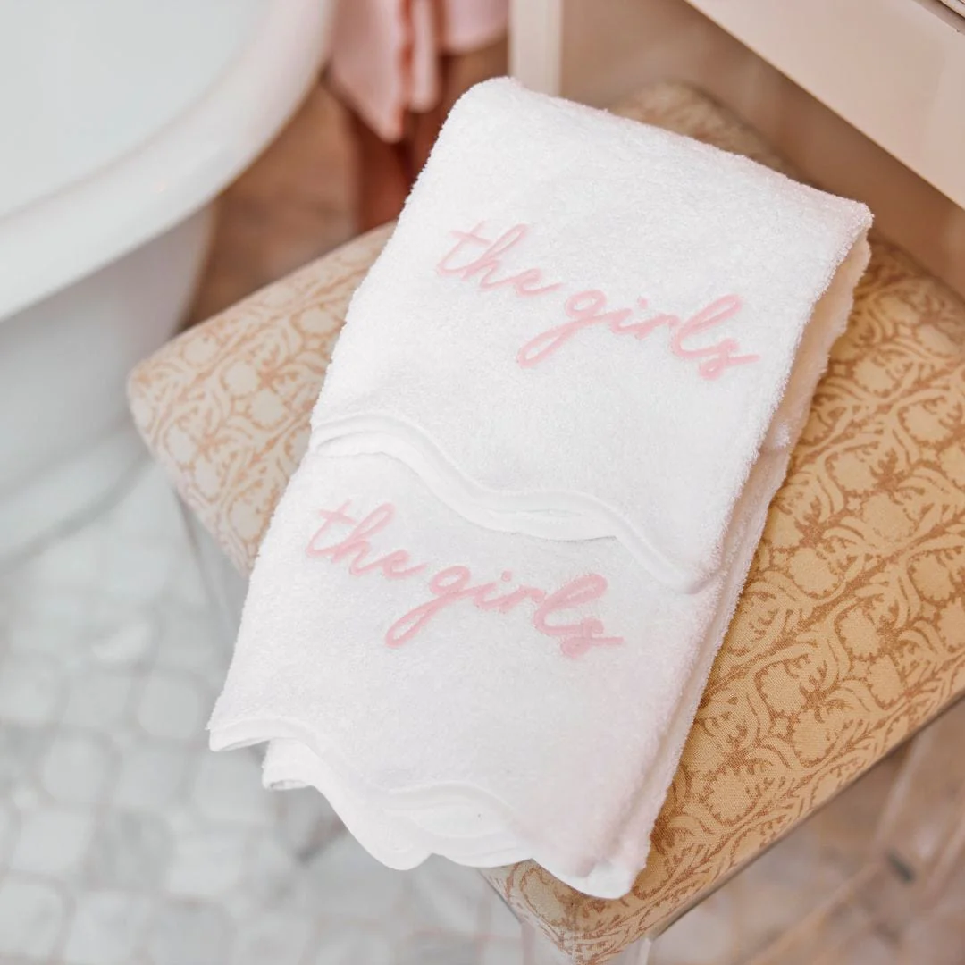 Scallop Bath Towel - Image 29