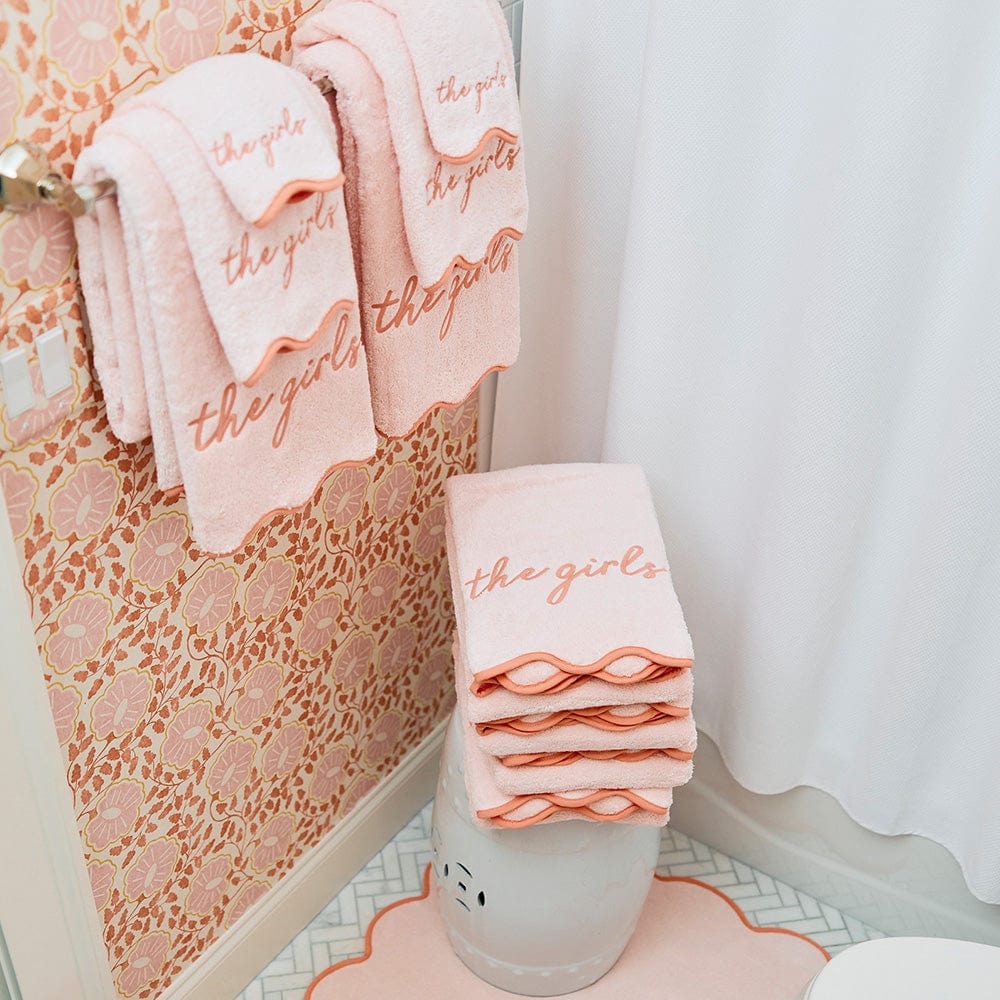 Scallop Bath Towel - Image 32