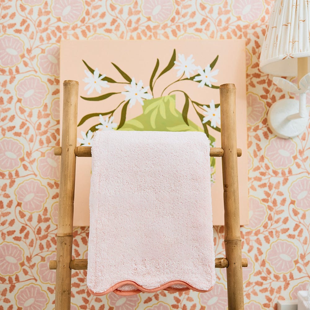 Scallop Bath Towel - Image 33