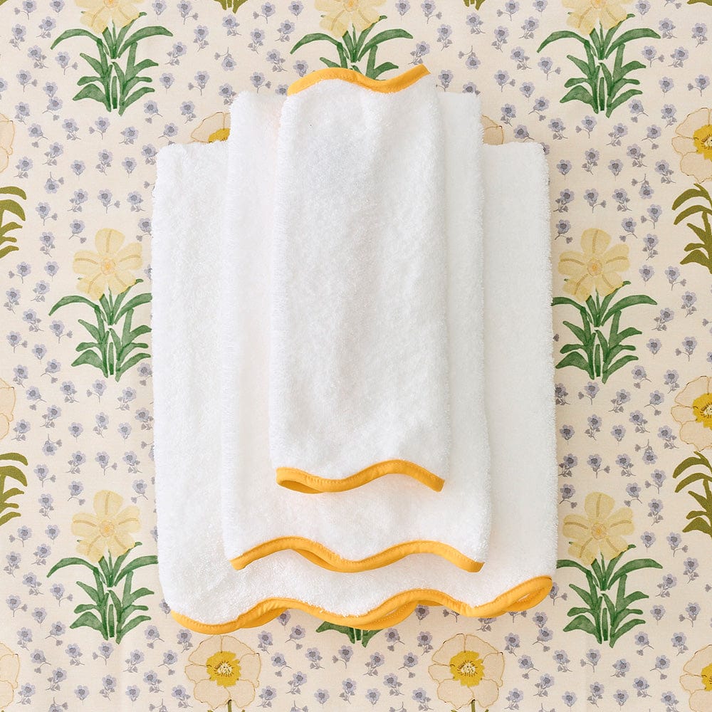 Scallop Bath Towel - Image 42