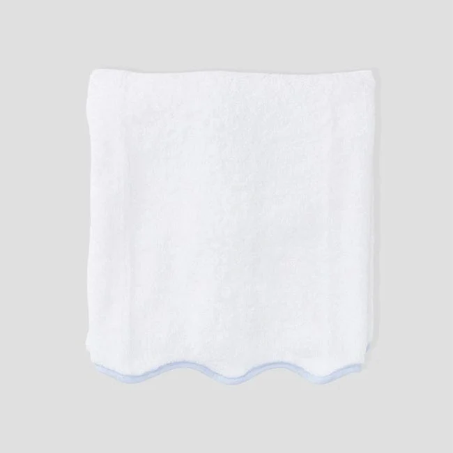 Scallop Bath Towel - Image 51